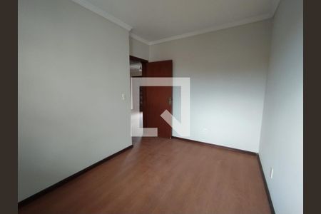 Quarto 1 de apartamento para alugar com 3 quartos, 150m² em Bairro Fátima, Canoas