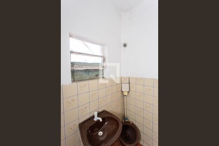 Casa para alugar com 60m², 1 quarto e sem vaga Casa para alugar com 60m², 1 quarto e sem vagaBanheiro de serviço