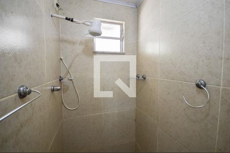 Banheiro de kitnet/studio para alugar com 0 quarto, 22m² em São Cristóvão, Rio de Janeiro