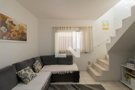 Sala de casa à venda com 4 quartos, 193m² em Jardim Santa Cecília, Guarulhos