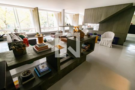 Sala 1 de casa à venda com 7 quartos, 1000m² em Fazenda Morumbi, São Paulo
