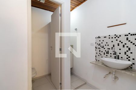 Casa à venda com 379m², 6 quartos e 3 vagasBanheiro 4
