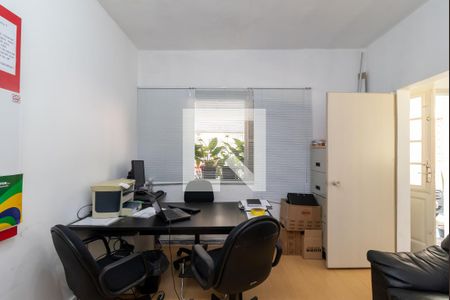 Casa à venda com 379m², 6 quartos e 3 vagasEscritório