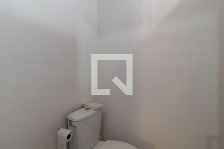 Casa à venda com 379m², 6 quartos e 3 vagasBanheiro 4