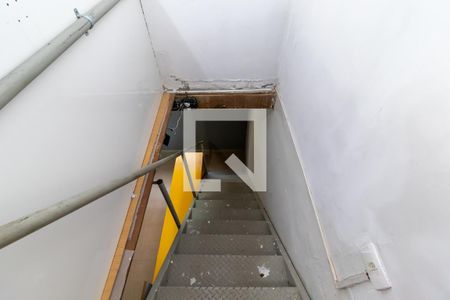 Casa à venda com 379m², 6 quartos e 3 vagasEscada do Escritório