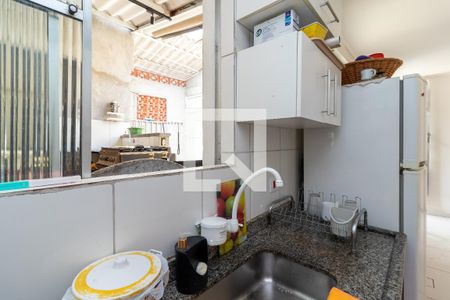Casa à venda com 379m², 6 quartos e 3 vagasCozinha 2