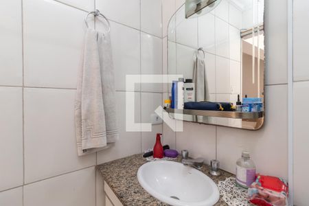 Casa à venda com 379m², 6 quartos e 3 vagasBanheiro 2