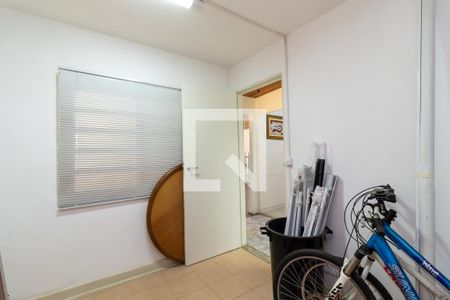 Casa à venda com 379m², 6 quartos e 3 vagasQuarto 4