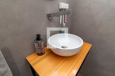 Casa à venda com 379m², 6 quartos e 3 vagasBanheiro 1