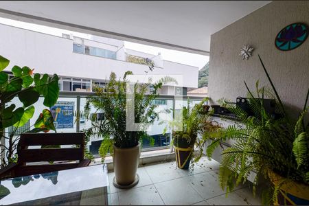 Sala de apartamento à venda com 2 quartos, 94m² em Itacoatiara, Niterói