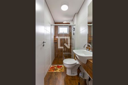Banheiro de apartamento à venda com 2 quartos, 67m² em Vila Eldízia, Santo André