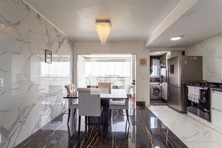 Sala de apartamento à venda com 2 quartos, 67m² em Vila Eldízia, Santo André