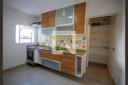 Apartamento à venda com 160m², 2 quartos e 1 vagaCozinha