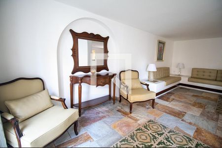 Apartamento à venda com 160m², 2 quartos e 1 vagaHall de entrada