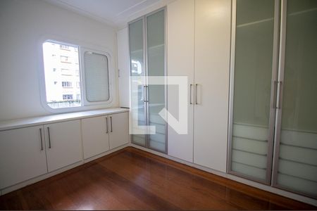 Apartamento à venda com 160m², 2 quartos e 1 vagaCloset da suíte