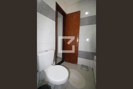 Casa de condomínio à venda com 360m², 4 quartos e 4 vagasBanheiro da Suíte