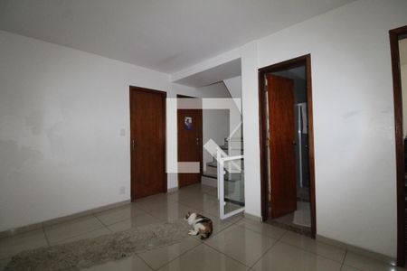 Casa de condomínio à venda com 360m², 4 quartos e 4 vagasHall 