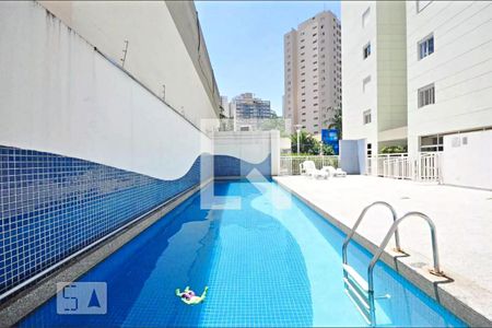 Apartamento à venda com 59m², 2 quartos e 1 vaga Apartamento à venda com 59m², 2 quartos e 1 vagaÁrea comum - Piscina