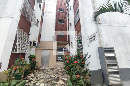 Apartamento para alugar com 65m², 2 quartos e 1 vagaFachada