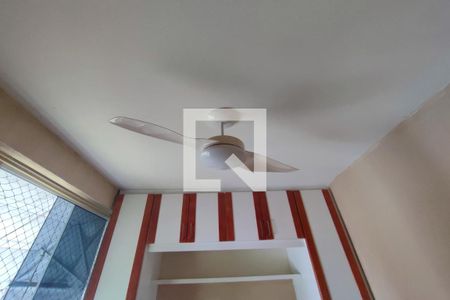 Quarto 1 de apartamento para alugar com 2 quartos, 65m² em Taquara, Rio de Janeiro