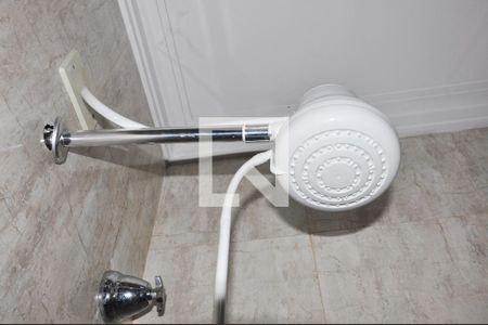 Casa para alugar com 90m², 2 quartos e 2 vagasDetalhe - Banheiro Social