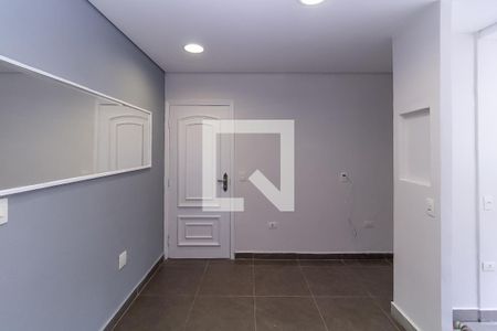 Sala de casa para alugar com 2 quartos, 55m² em Jardim Sapopemba, São Paulo