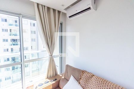 Sala de apartamento para alugar com 2 quartos, 45m² em Irajá, Rio de Janeiro