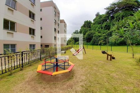 Apartamento à venda com 48m², 2 quartos e sem vagaÁrea comum - Playground