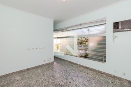Quarto 1 de casa para alugar com 3 quartos, 270m² em Jardim da Saúde, São Paulo
