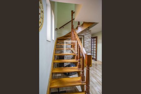 Escada de casa à venda com 2 quartos, 159m² em Presidente Altino, Osasco