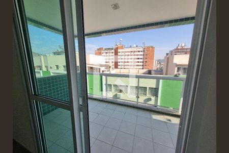 Apartamento à venda com 89m², 3 quartos e 1 vagavaranda da sala