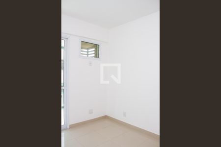 Apartamento à venda com 89m², 3 quartos e 1 vagaQuarto 01 