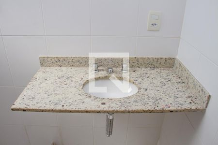 Apartamento à venda com 89m², 3 quartos e 1 vagaBanheiro da Suíte 01