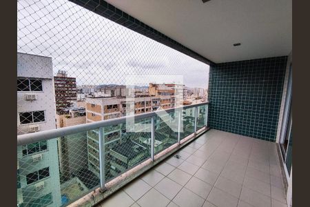 Apartamento à venda com 112m², 4 quartos e 2 vagasVaranda