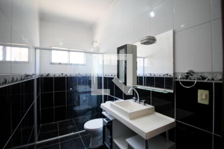 Banheiro da Suíte de casa para alugar com 3 quartos, 135m² em Parque Vitoria Regia, Sorocaba