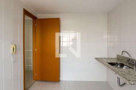 Apartamento à venda com 116m², 4 quartos e sem vagaCozinha e Área de Serviço