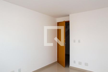 Apartamento à venda com 116m², 4 quartos e sem vagaQuarto 2