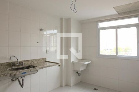 Apartamento à venda com 116m², 4 quartos e sem vagaCozinha e Área de Serviço