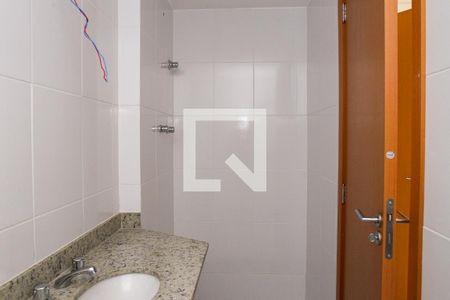 Apartamento à venda com 116m², 4 quartos e sem vagaBanheiro do Quarto 4 - Suíte