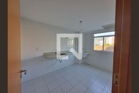 Apartamento à venda com 116m², 4 quartos e 2 vagasCozinha