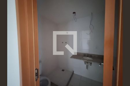 Apartamento à venda com 116m², 4 quartos e 2 vagasBanheiro social 2