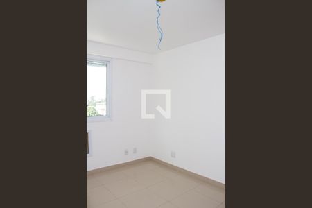 Apartamento à venda com 116m², 4 quartos e 2 vagasQuarto 02