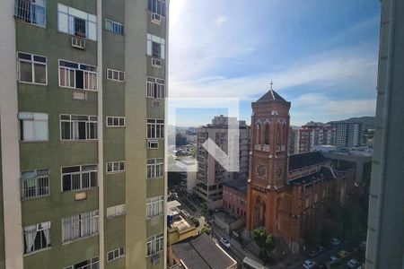 Apartamento à venda com 112m², 4 quartos e 2 vagasQuarto reversível 