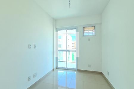 Apartamento à venda com 112m², 4 quartos e 2 vagasQuarto 2 