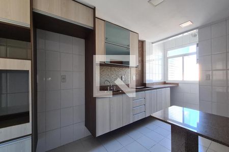 Apartamento à venda com 112m², 4 quartos e 2 vagasCozinha