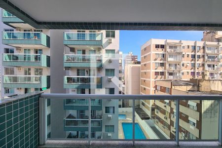 Apartamento à venda com 112m², 4 quartos e 2 vagasVaranda Quarto 1 