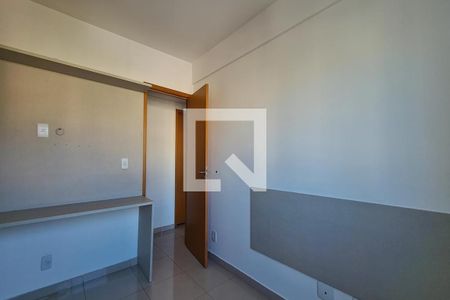 Apartamento à venda com 112m², 4 quartos e 2 vagasQuarto 3
