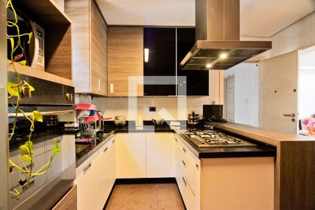 Apartamento para alugar com 140m², 2 quartos e 2 vagasCozinha