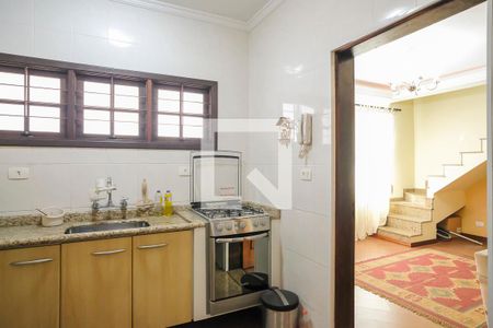 Casa para alugar com 120m², 2 quartos e 2 vagasCozinha
