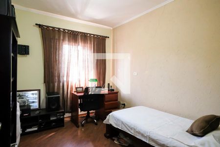 Casa para alugar com 120m², 2 quartos e 2 vagasQuarto